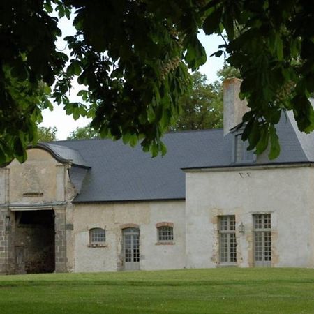 Vila Chateau De Vaux Gesnes-le-Gandelin Exteriér fotografie